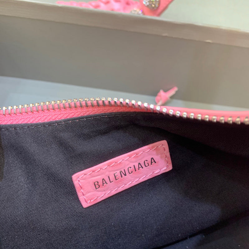Bold Faux Leather Handbag - Statement Silhouette | Women's Statement Accessory #361 - alternate angle view (image 8) of designer-inspired handbag