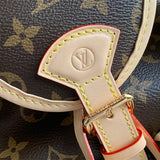  crossbody bag interior and compartment view