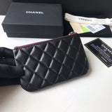 Zivas Charm Modern Edge Everyday Handbag (Contemporary Shape Language) – Detail View