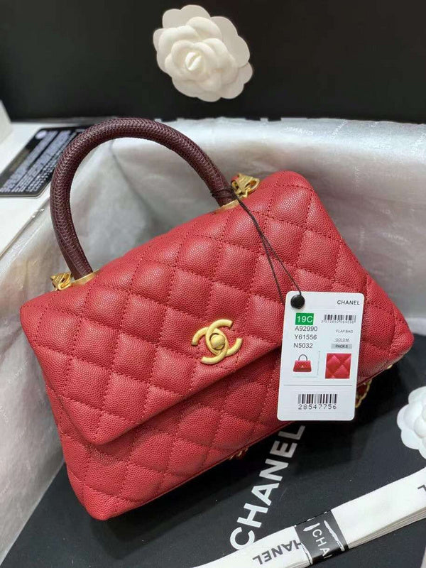  women's handbag, versatile design, view 1