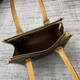  statement handbag detail view showing craftsmanship 8