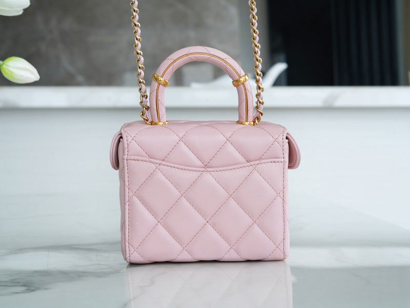  handbag, compact everyday style, image 6