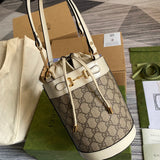 Handle and strap detail of everyday-luxe classic women's handbag – women's luxury accessory