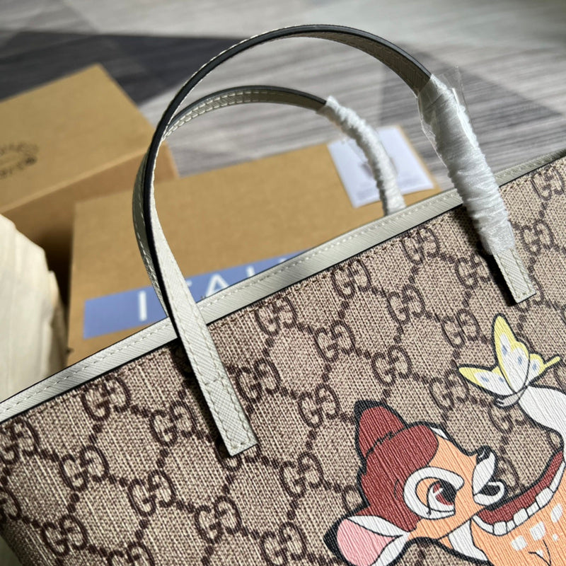 Styled lifestyle shot of elevated everyday-luxe women's handbag – women's luxury accessory