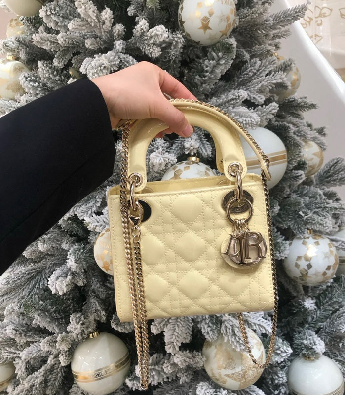 Close-up detail of structured signature women's handbag – women's designer-style accessory