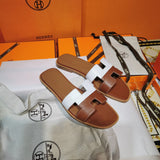 Hermes sandals Style 071 - packaging and accessories
