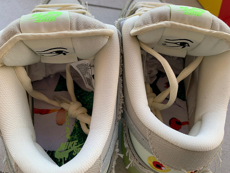 Nike Men's & Women's Luxury Lifestyle Trainers — Style 195 angle view