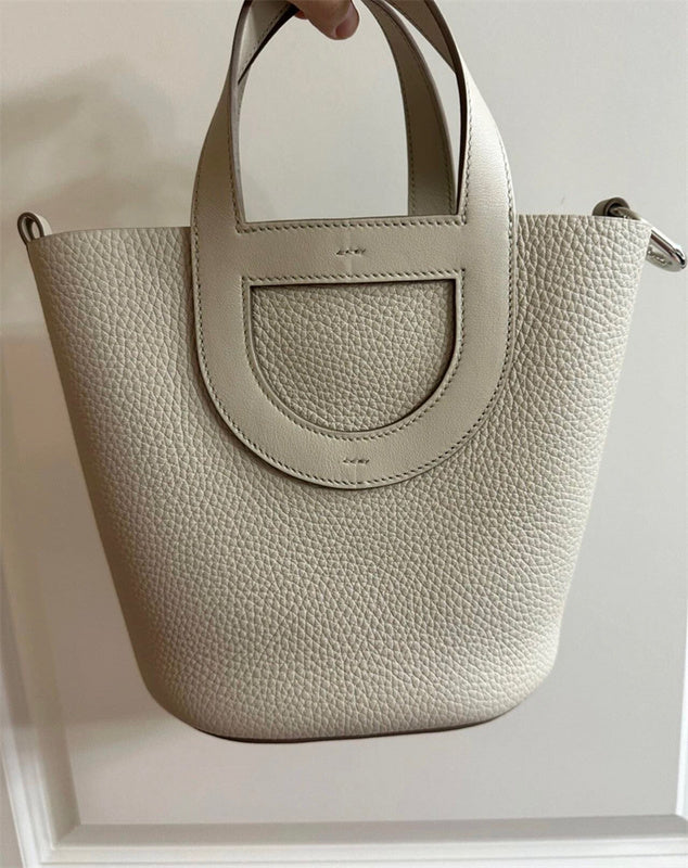  Clean-Lined crossbody bag front view 43