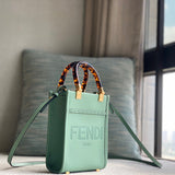 Ziva's Charm handbag – detail view (13cm*18cm*6.5cm)