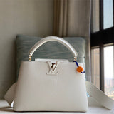  crossbody bag interior and compartment view 27