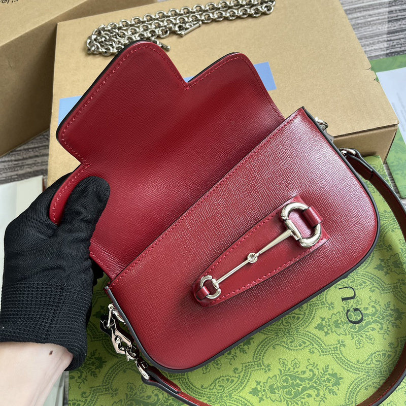 Close-up detail of premium modern women's handbag – women's everyday handbag
