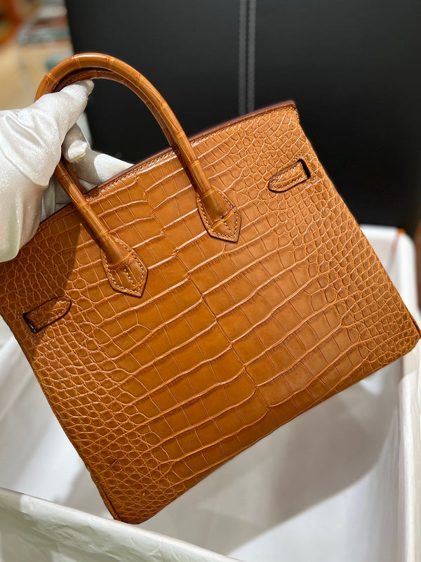Classic bag women's premium everyday handbag