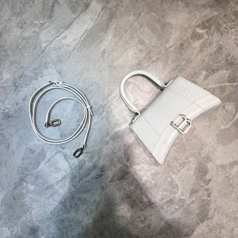 Effortless Premium PU Leather Handbag - Everyday Elegance | Women's Fashion Handbag #856 - front view (image 1) of designer-inspired handbag