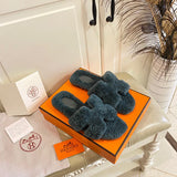 Hermes sandals Style 038 - logo and branding close-up