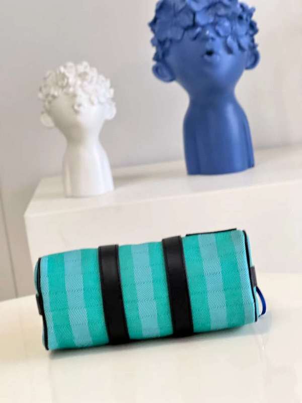 Styled lifestyle shot of everyday-luxe refined women's handbag – women's luxury handbag
