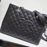  women's handbag, spacious design, view 3