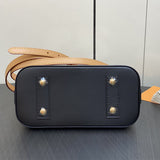  elegant top-handle bag styled with outfit 18