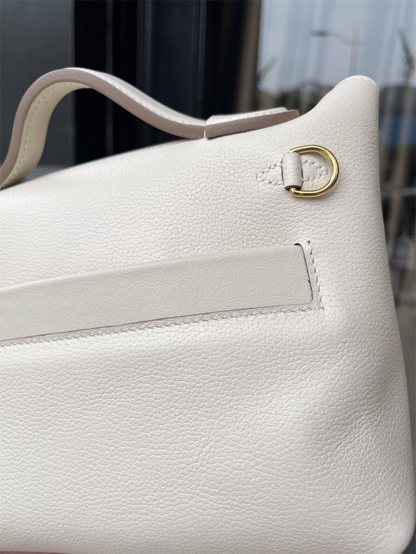 Sophisticated bag women's premium everyday handbag
