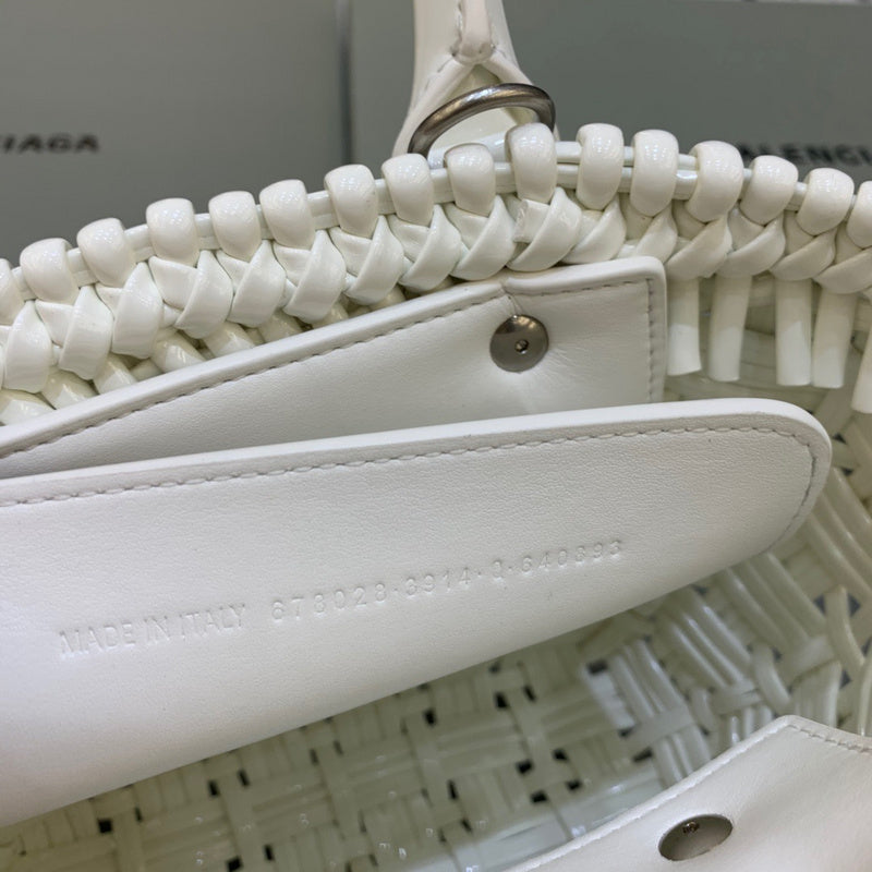 Sleek Premium PU Leather Handbag - Premium Craftsmanship Detailing | Women's Fashion Handbag #343 - texture close-up (image 9) of designer-inspired handbag