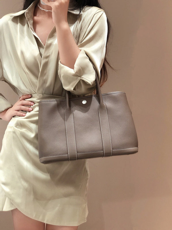 Versatile bag shown from front angle