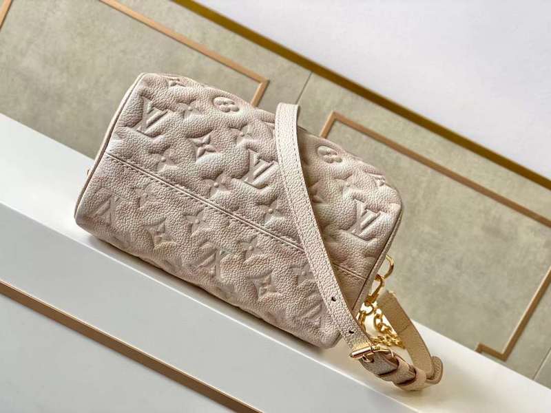 Styled lifestyle shot of sleek refined women's handbag – women's premium purse