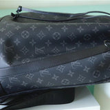 understated everyday bag styled with outfit