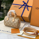  Classic satchel front view 7
