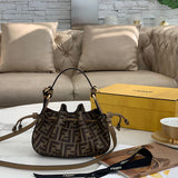 Ziva's Charm handbag – front view (21cm*17cm*14cm)