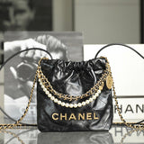 Ziva's Charm handbag – detail view (one versatile size)