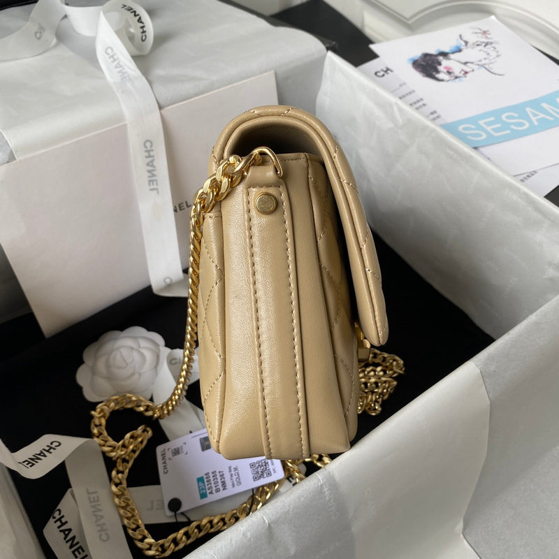  handbag, mid everyday style, image 4