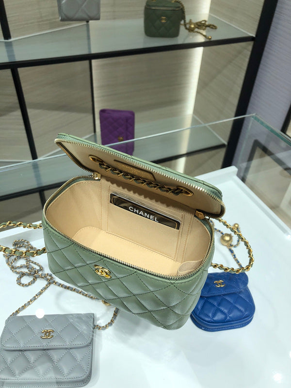  women's handbag, compact design, view 8