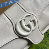 Handle and strap detail of statement sleek women's handbag – women's statement bag