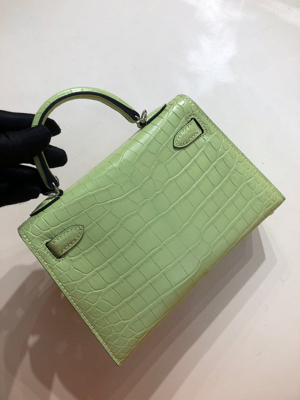 Sophisticated handbag styled for everyday wear