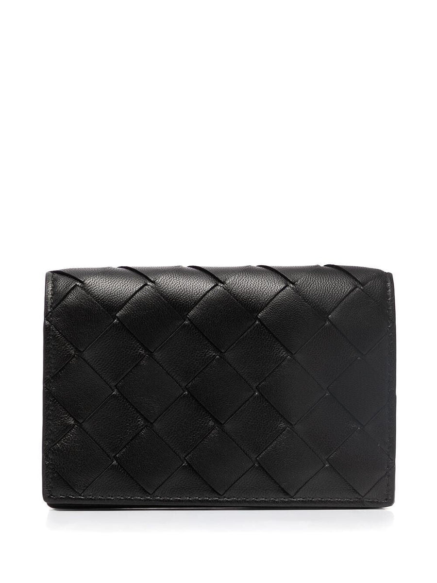 Close-up of Bottega Veneta wallets hardware and fine stitching