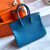  Statement structured bag front view 7