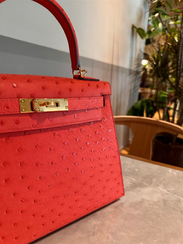 Fluid bag women's premium everyday handbag