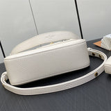  chic everyday bag styled with outfit