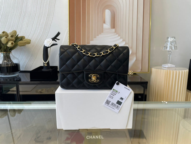  mid purse view 6