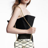  shoulder bag interior and compartment view 21