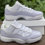 Nike Men's & Women's Iconic Street Trainers — Style 227