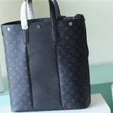  shopper bag interior and compartment view