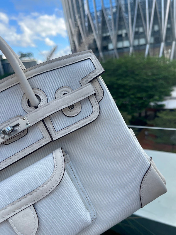 Close-up detail of balanced bag design