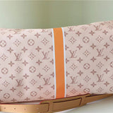 Chic handbag carried on shoulder