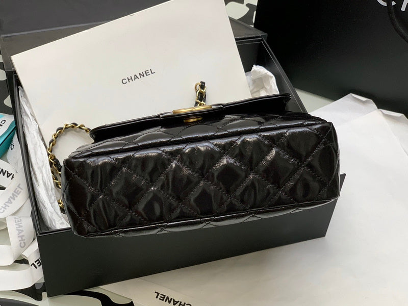  mid purse view 8