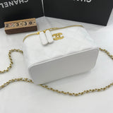  women's handbag, versatile design, view 5