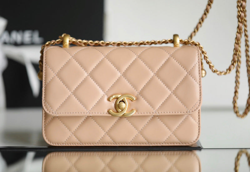  versatile purse view 1