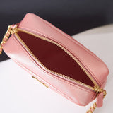  handbag, compact everyday style, image 3