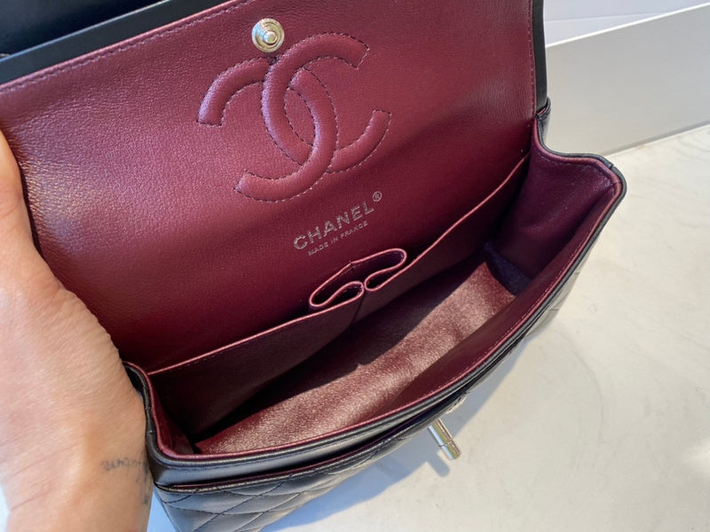  women's handbag, mid design, view 7
