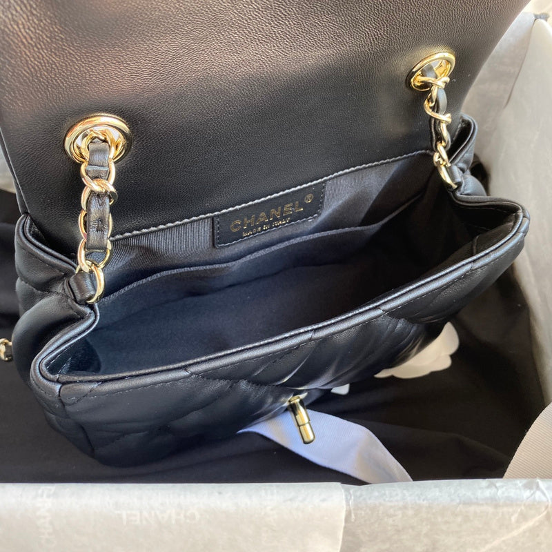 Zivas Charm Versatile Design Fashion Handbag (Elevated Daily Companion) – Close-Up Detail