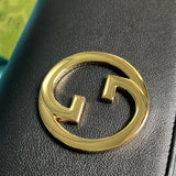 Handle and strap detail of polished classic women's handbag – women's luxury handbag